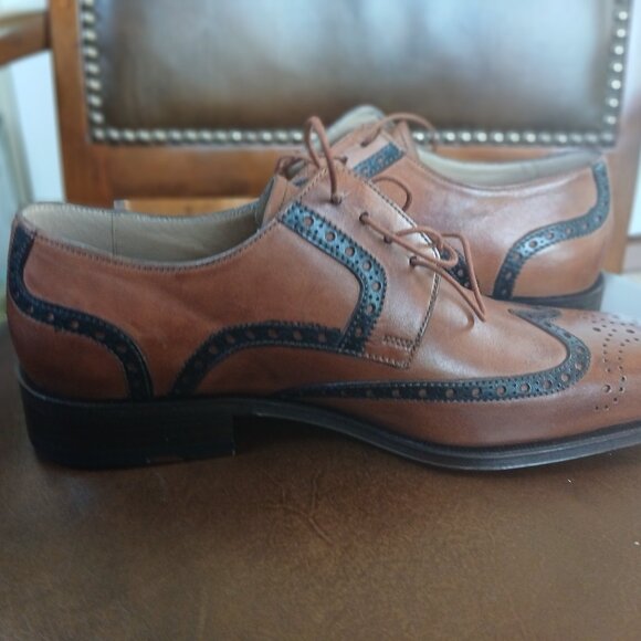 Interesting mens leather wing tips. New and Unworn.. - Picture 6 of 8